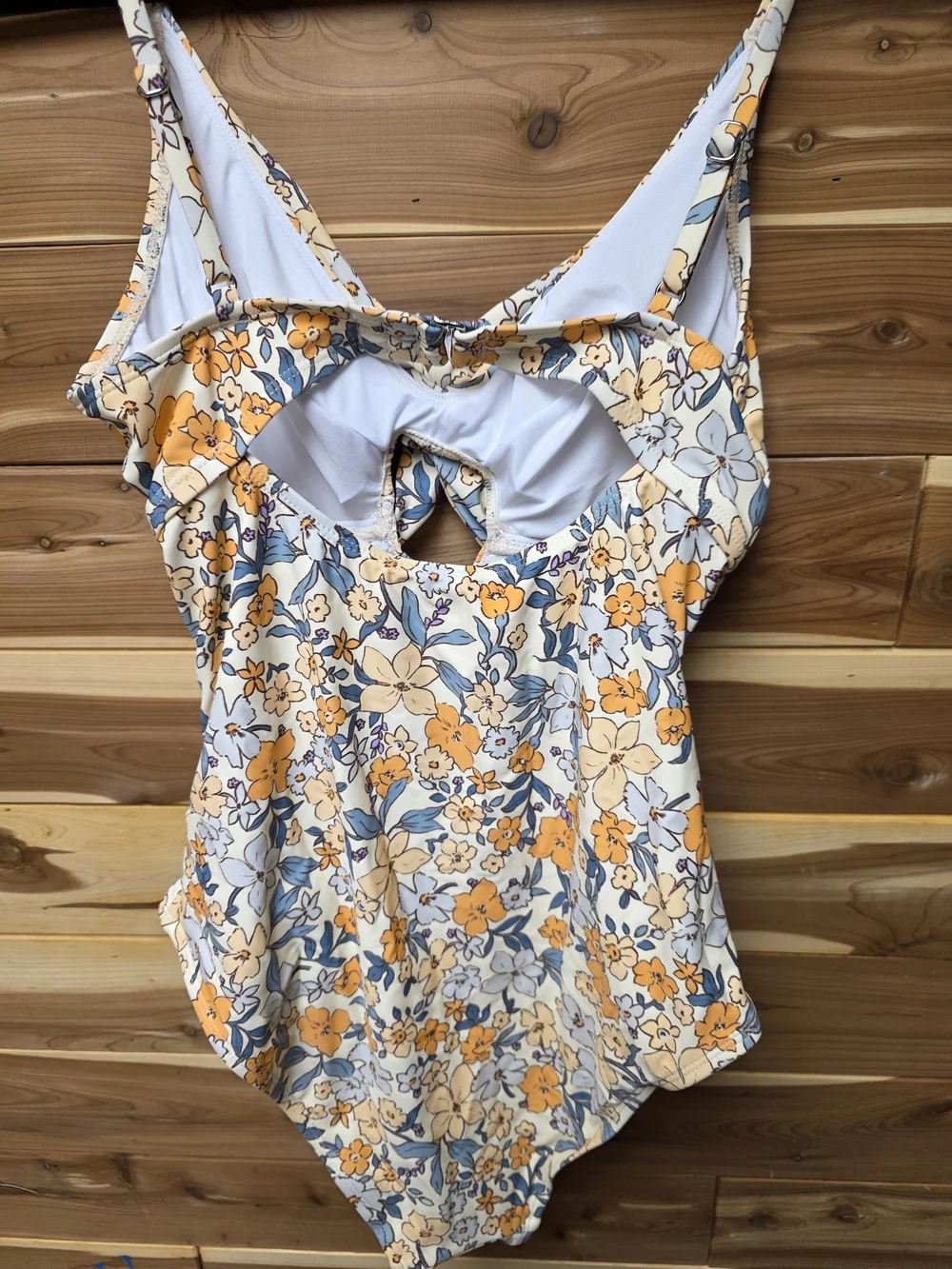 Cupshe Floral Tie-Front One-Piece Swimsuit